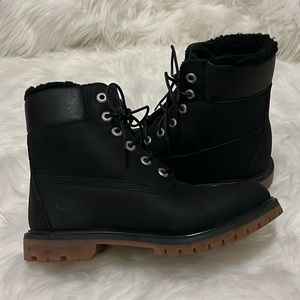Timberland Black Fleece Lined Boots